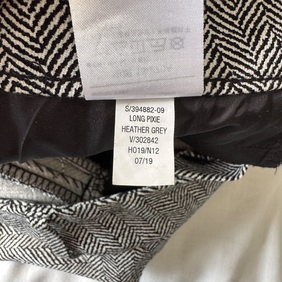 Old Navy Pixie Women's Herringbone Dress Pants Black/Gray Size 6 Business Casual - Picture 8 of 13